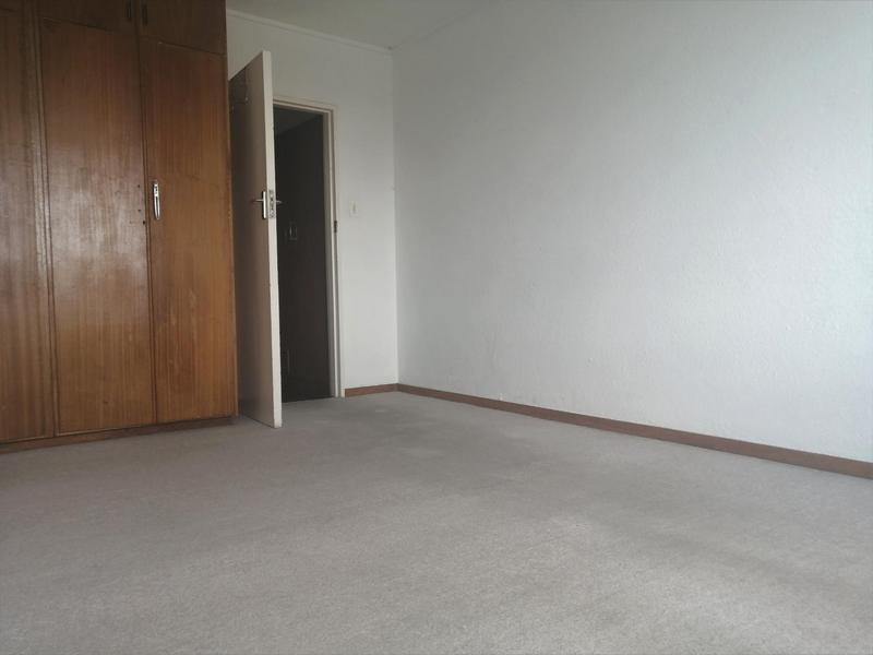 2 Bedroom Property for Sale in Bergvliet Western Cape